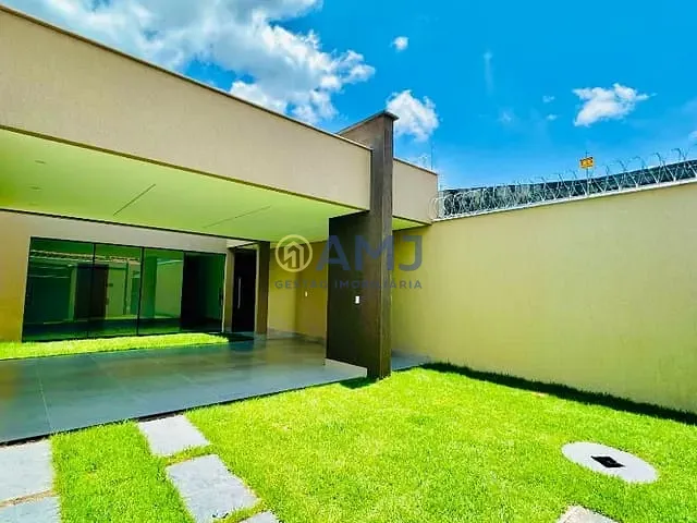 Casa com 210m² 3 quartos e 2 banheiros, à venda, no bairro Jardim Maria Inez em Aparecida de Goiânia
