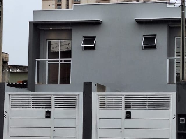 Casa 2 quartos e 3 banheiros, à venda, no bairro Calmon Viana em Poá