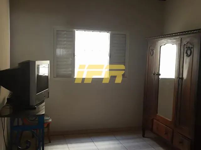 Casa com 171m² 3 quartos e 1 banheiro, à venda, no bairro Centro em Tremembé