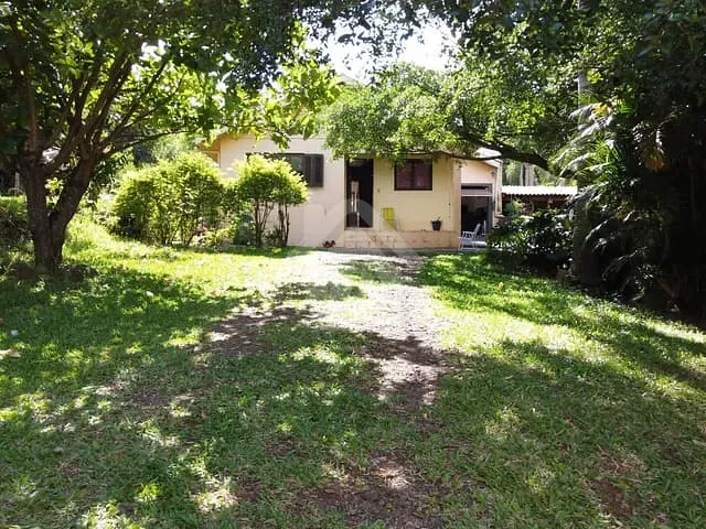 Casa com 125m² 2 quartos e 1 banheiro, para alugar, no bairro canabarro em Teutônia