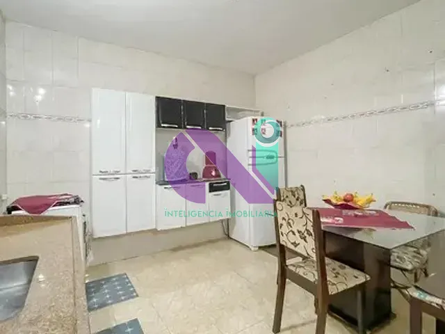 Casa 3 quartos e 2 banheiros, à venda, no bairro Santo Antônio em Osasco