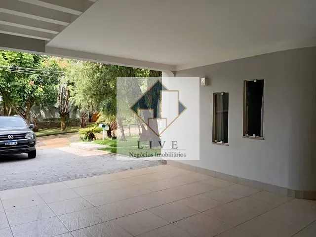 Casa 3 quartos e 4 banheiros, à venda, no bairro Iate Clube de Americana em Americana