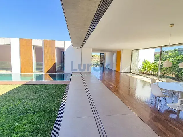 Casa com 1435m² 3 quartos e 5 banheiros, à venda, no bairro Pinheiro em Valinhos