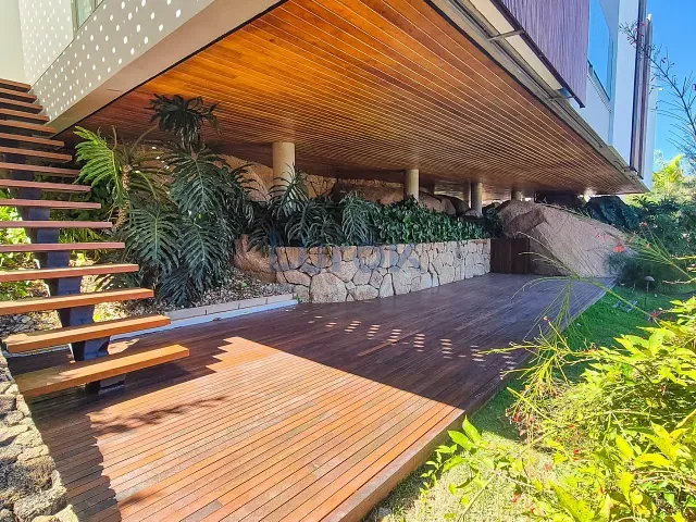 Casa com 1435m² 3 quartos e 5 banheiros, à venda, no bairro Pinheiro em Valinhos