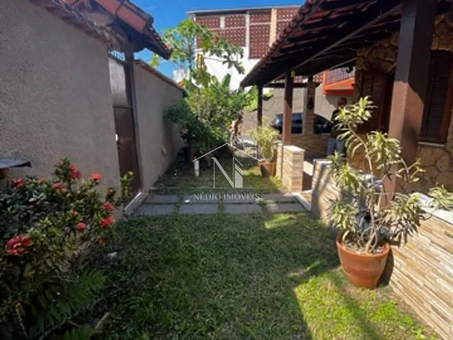 Casa com 358m² 4 quartos e 1 banheiro, à venda, no bairro Flamengo em Maricá