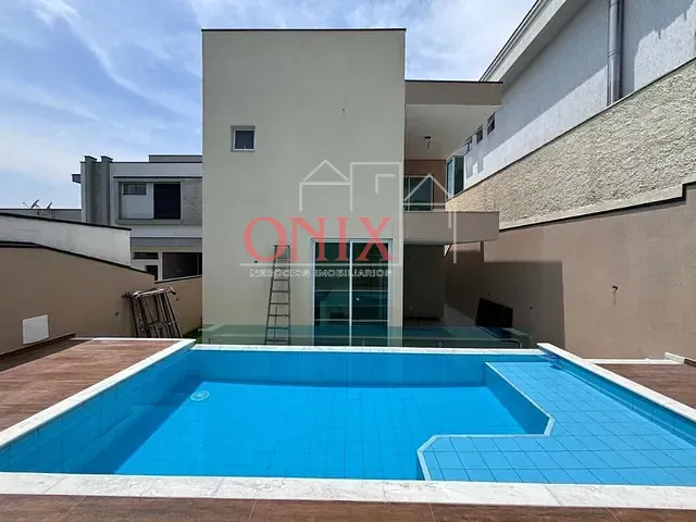 Casa com 370m² 4 quartos e 6 banheiros, à venda, no bairro Residencial Estância Bom Repouso em Mogi das Cruzes