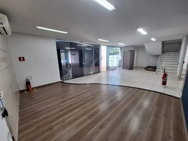 Casa com 801m², para alugar, no bairro Jardim Presidente em Londrina