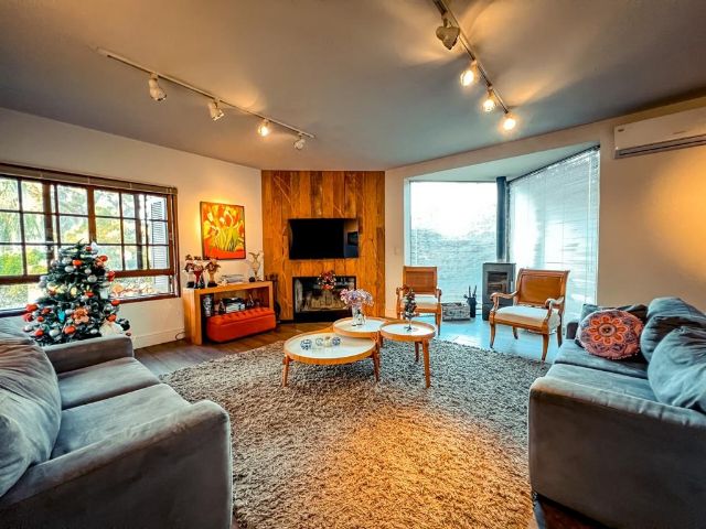 Casa à Venda,  no Condomínio Marina Ilha Verde