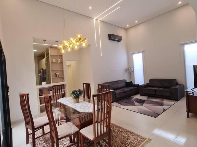 Foto do Casa - Ampla casa com área Gourmet e sustentabilidade , Localizada no condomínio Via Castelli, Louveira, SP | Ravazi Imóveis