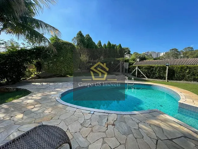 Casa com 800m² 4 quartos e 6 banheiros, à venda, no bairro Condomínio Chácara Flora em Valinhos