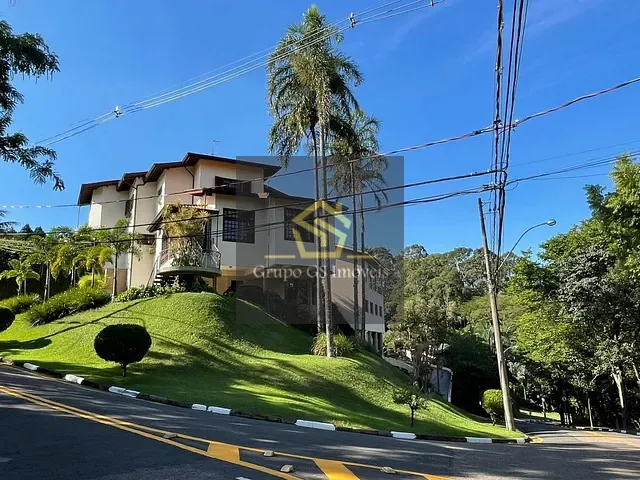 Casa com 800m² 4 quartos e 6 banheiros, à venda, no bairro Condomínio Chácara Flora em Valinhos