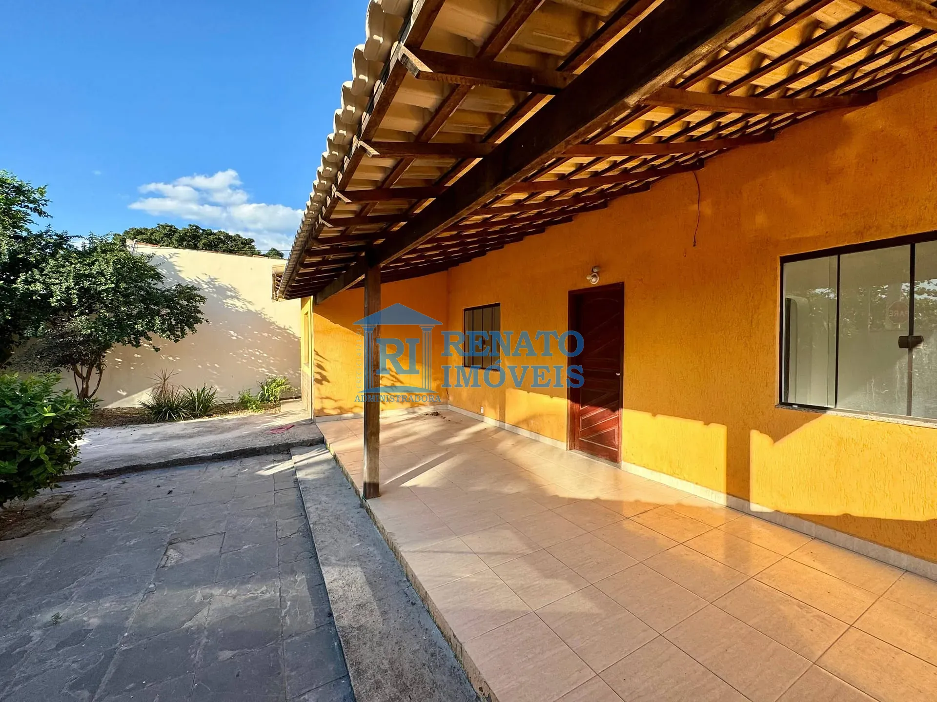 Casa, 1 quarto, 102 m² - Foto 2