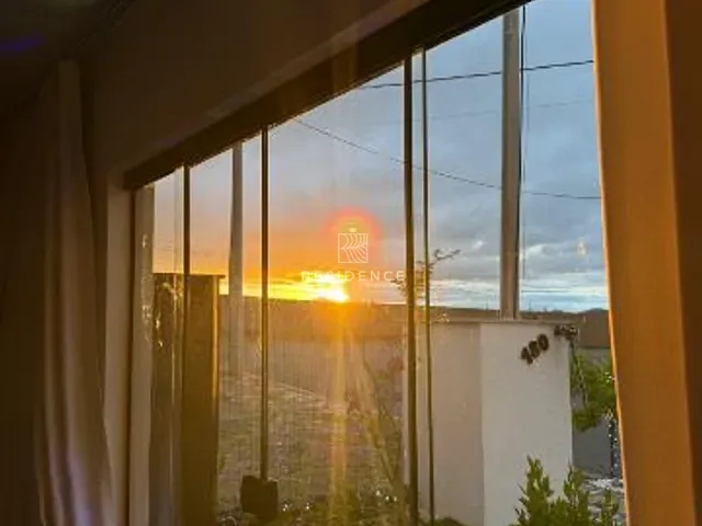 Casa 3 quartos e 3 banheiros, à venda, no bairro Casa de Pedra em Volta Redonda