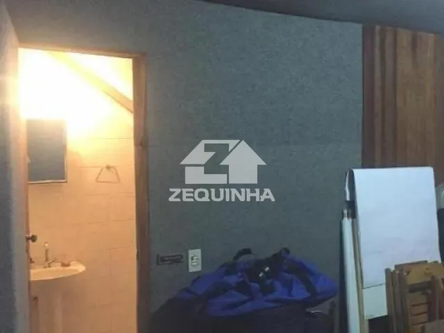 Casa com 125m² 3 quartos e 3 banheiros, à venda, no bairro Jardim Umuarama em Osasco