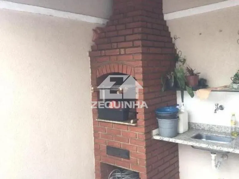 Casa, 3 quartos, 212 m² - Foto 2