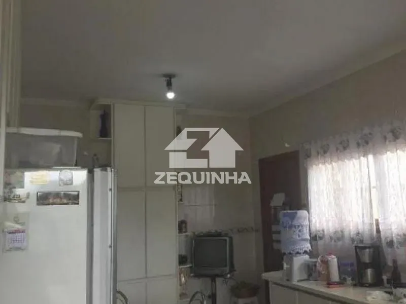 Casa, 3 quartos, 212 m² - Foto 12