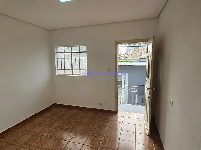 Casa 1 quarto e 1 banheiro, para alugar, no bairro Vila Pedroso em São Paulo