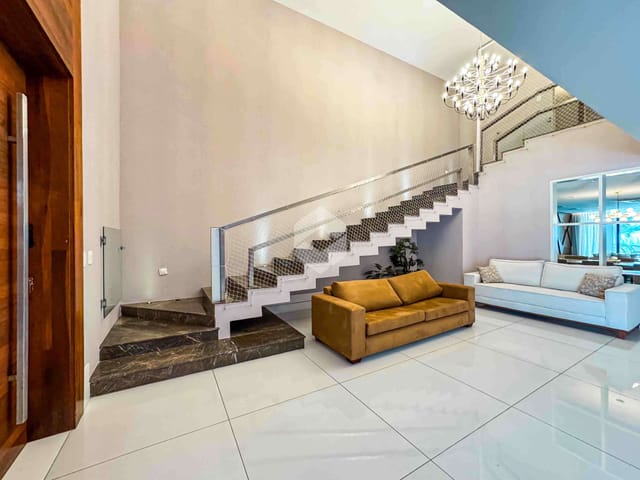 Casa com 622m² 4 quartos e 8 banheiros, à venda ou para alugar, no bairro Barra da Tijuca em Rio de Janeiro