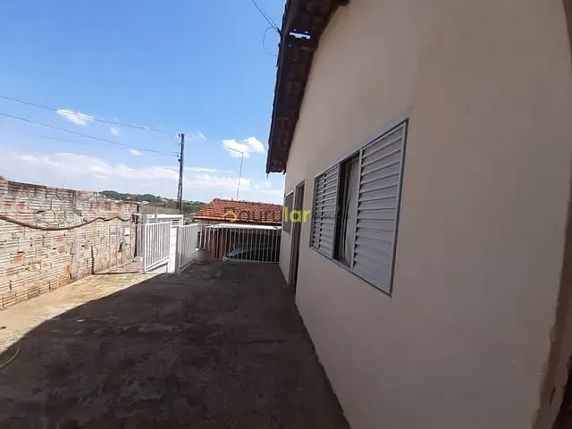 Casa 2 quartos e 1 banheiro, à venda, no bairro Parque Residencial Castelo em Bauru