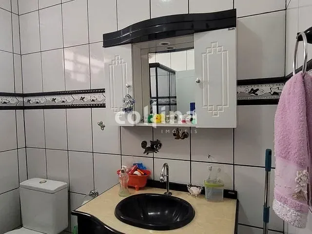 Casa com 94m² 3 quartos e 3 banheiros, à venda, no bairro Centro em Carapicuíba