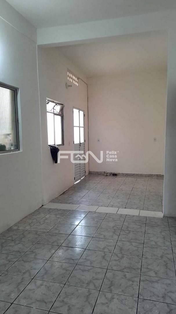 Casa à venda e aluguel com 1 quarto, 10m² - Foto 4