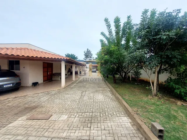 Casa com 1040m² 5 quartos e 4 banheiros, à venda, no bairro Terras de São Francisco em Salto de Pirapora