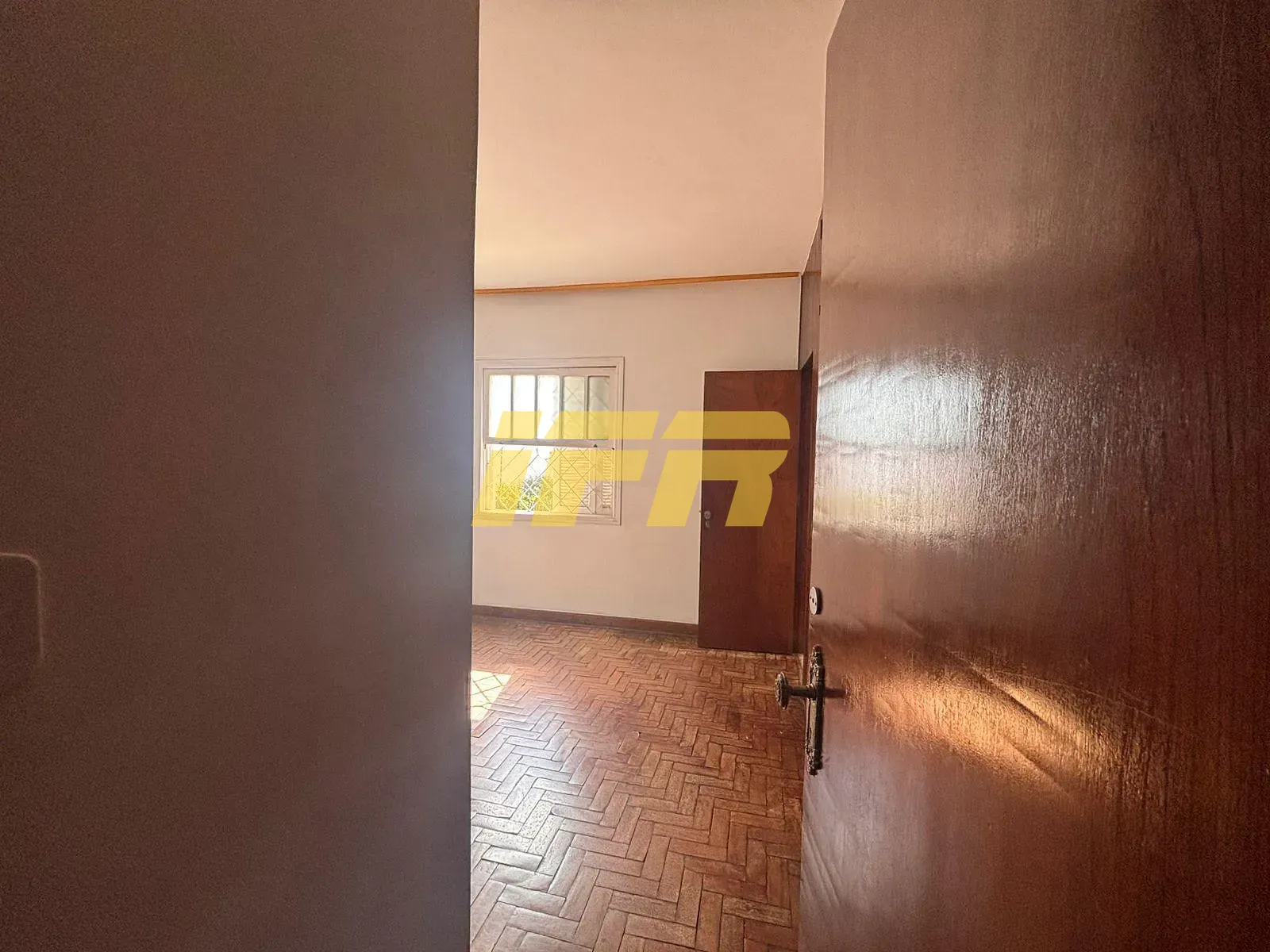 Casa, 4 quartos, 245 m² - Foto 5