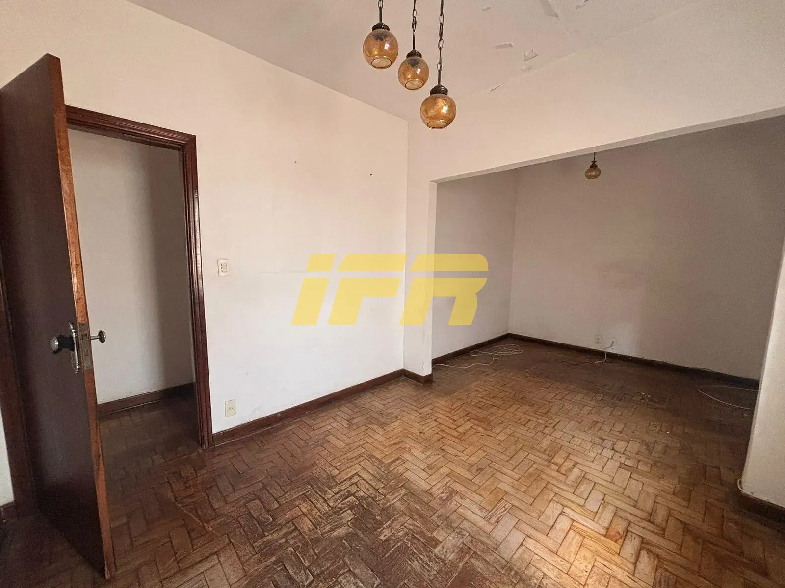 Casa, 4 quartos, 245 m² - Foto 11