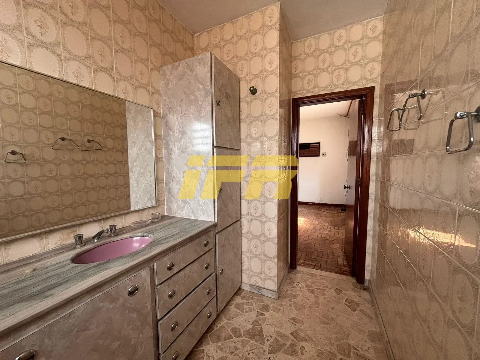Casa, 4 quartos, 245 m² - Foto 4