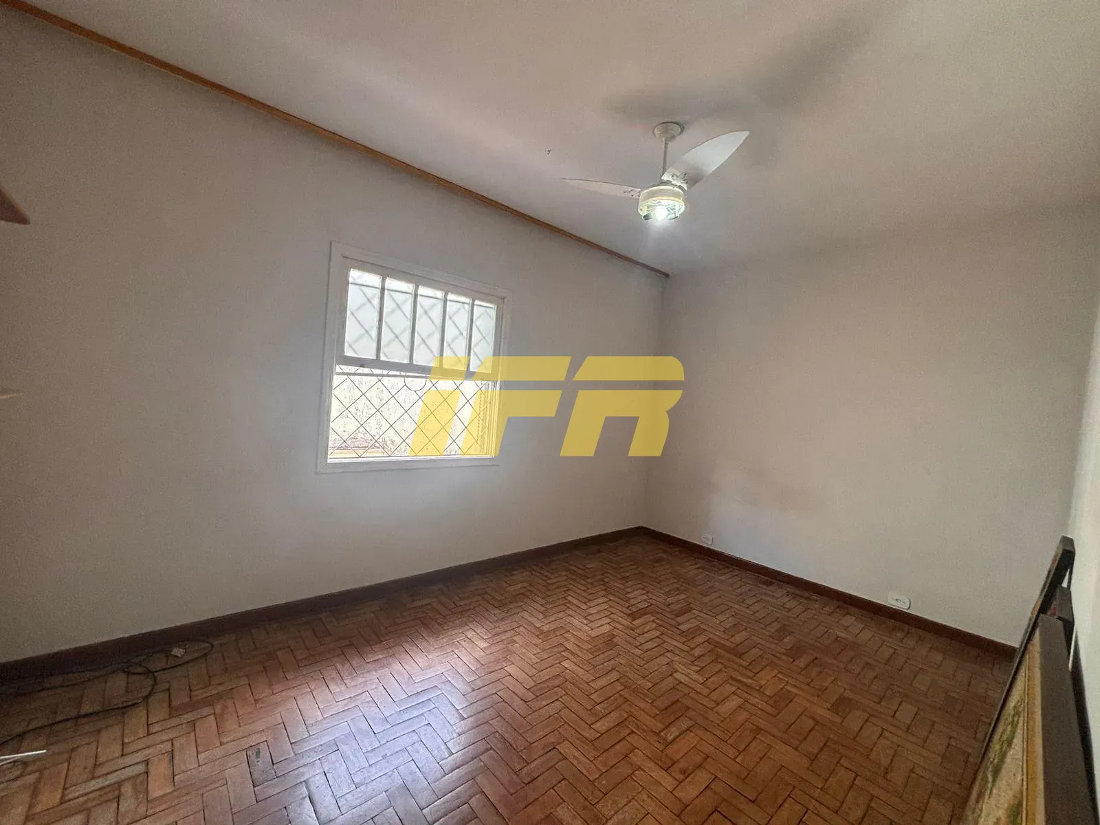 Casa, 4 quartos, 245 m² - Foto 8