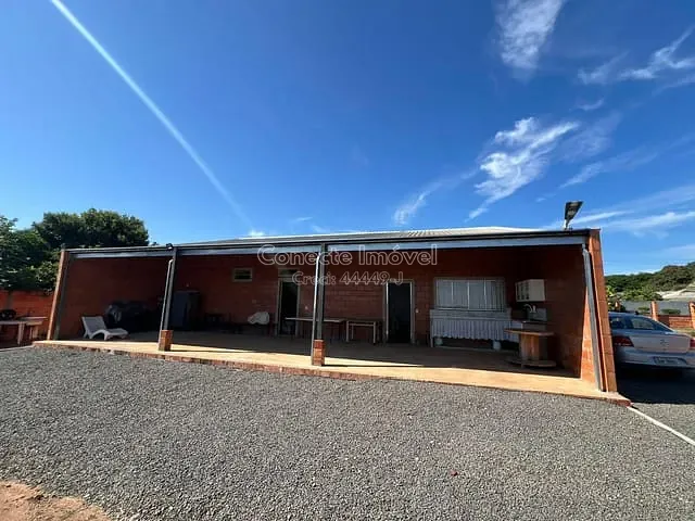 Chácara com 2094m² 2 quartos e 2 banheiros, à venda, no bairro Chácaras Recreio Vista Alegre em Santo Antônio de Posse