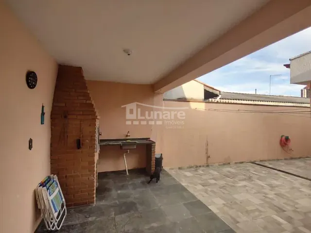 Casa 3 quartos e 1 banheiro, à venda, no bairro Vila Mogilar em Mogi das Cruzes