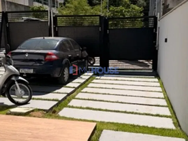 Casa com 108m² 3 quartos e 1 banheiro, à venda ou para alugar, no bairro Nossa Senhora da Vitória em Ilhéus