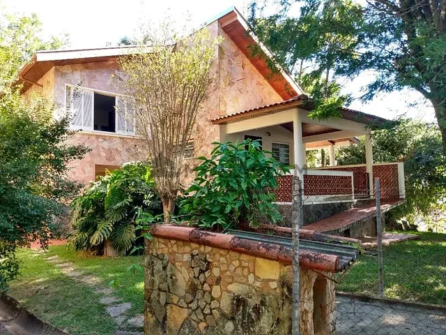 Casa com 1170m² 3 quartos e 1 banheiro, à venda, no bairro Morro Chic em Itajubá