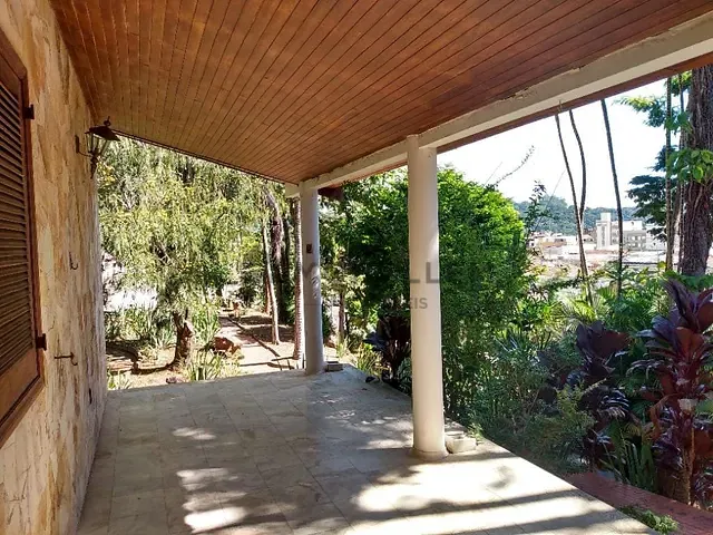 Casa com 1170m² 3 quartos e 1 banheiro, à venda, no bairro Morro Chic em Itajubá
