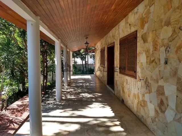 Casa com 1170m² 3 quartos e 1 banheiro, à venda, no bairro Morro Chic em Itajubá