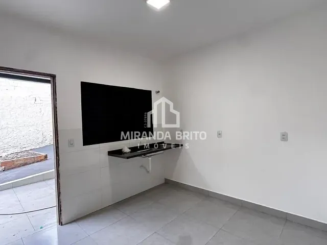 Casa 3 quartos e 3 banheiros, à venda, no bairro Jardim Buriti Sereno em Aparecida de Goiânia