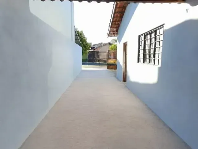 Casa com 125m² 3 quartos e 2 banheiros, para alugar, no bairro Residencial Vila Romana em Londrina