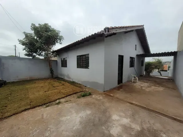 Casa com 125m² 3 quartos e 2 banheiros, para alugar, no bairro Residencial Vila Romana em Londrina