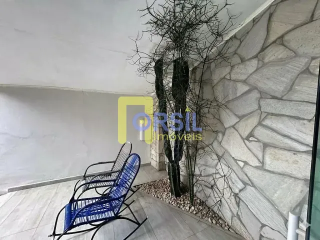 Casa com 181m² 3 quartos e 2 banheiros, à venda, no bairro Cézar de Souza em Mogi das Cruzes