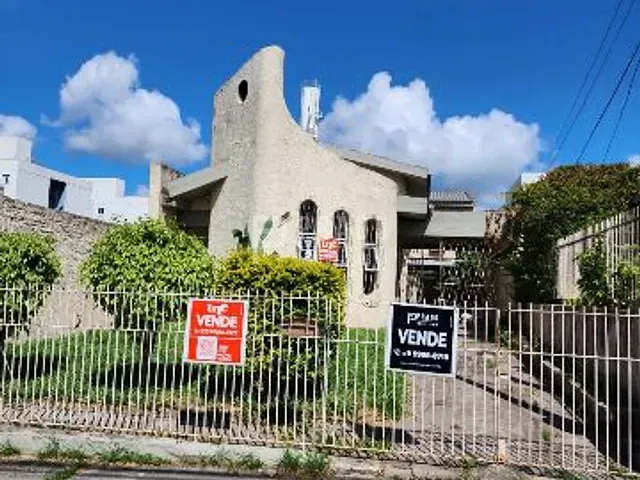 Casa 3 quartos e 3 banheiros, à venda, no bairro Fragata em Pelotas