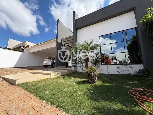Casa 1 quarto e 2 banheiros, para alugar, no bairro Residencial Bocaina em Araxá