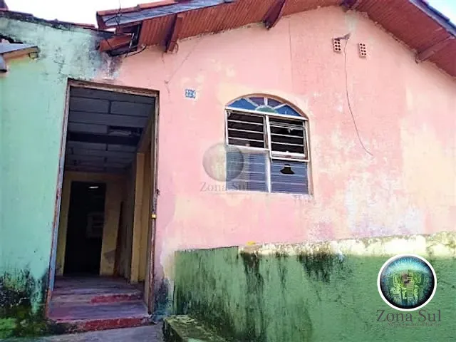 Casa com 200m² 2 quartos e 1 banheiro, à venda, no bairro Nova Votorantim em Votorantim