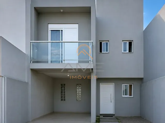 Casa com 265m² 3 quartos e 3 banheiros, à venda, no bairro Laranjal em Pelotas