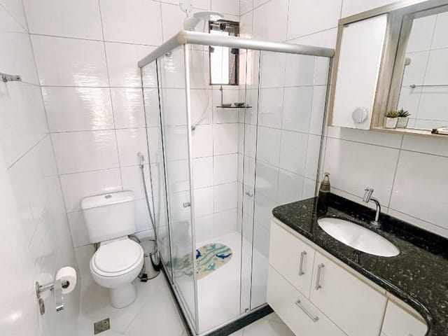 Casa com 250m² 3 quartos e 4 banheiros, à venda, no bairro Granja dos Cavaleiros em Macaé