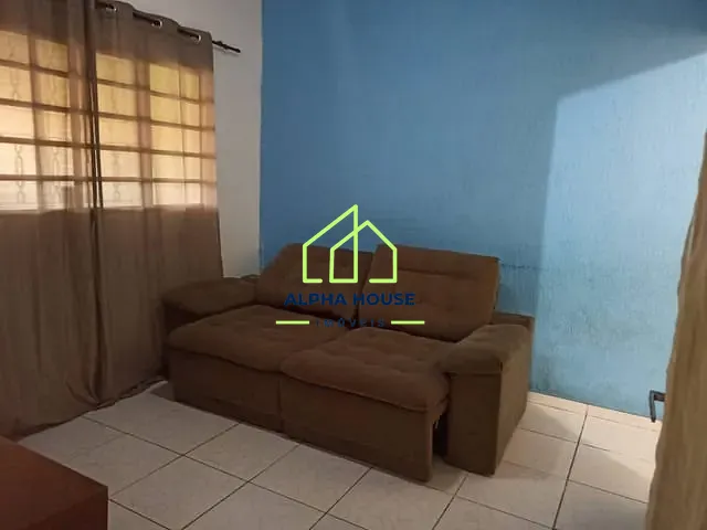 Casa com 160m² 2 quartos e 1 banheiro, à venda, no bairro Residencial e Comercial Laerte Asumpção em Pindamonhangaba