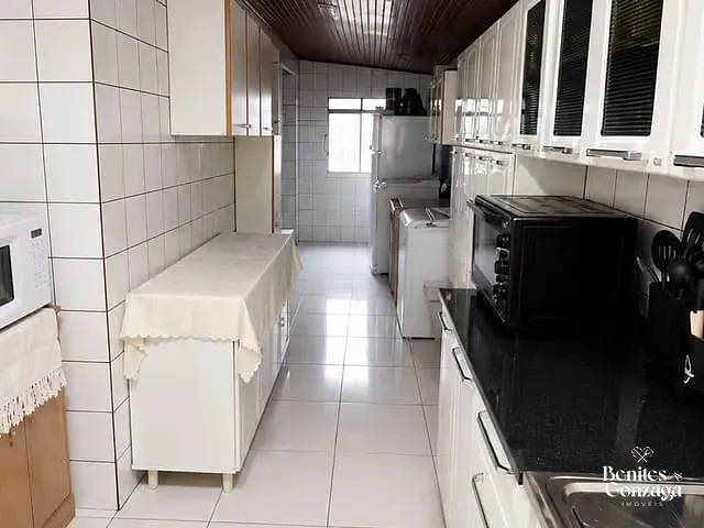 Casa 3 quartos e 1 banheiro, à venda, no bairro Jardim Tabaetê em Maringá