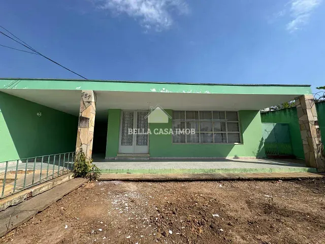 Casa com 360m² 3 quartos e 3 banheiros, à venda, no bairro Vila Trujillo em Sorocaba