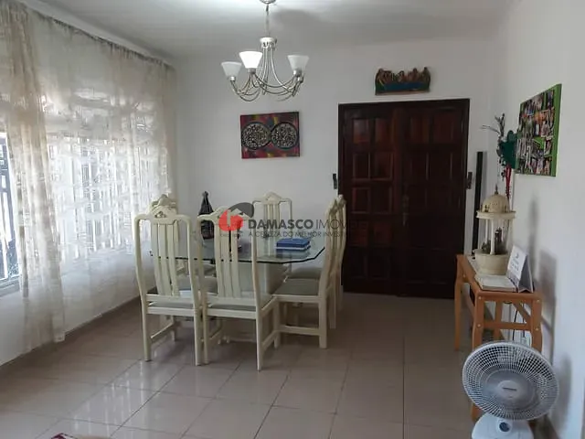 Casa com 257m² 4 quartos e 3 banheiros, à venda, no bairro Rudge Ramos em São Bernardo do Campo