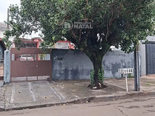 Casa com 300m² 3 quartos e 4 banheiros, à venda, no bairro Jardim do Sol em Londrina